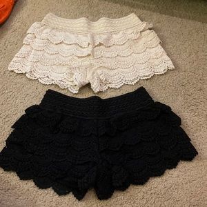 Black and cream American Rag shorts